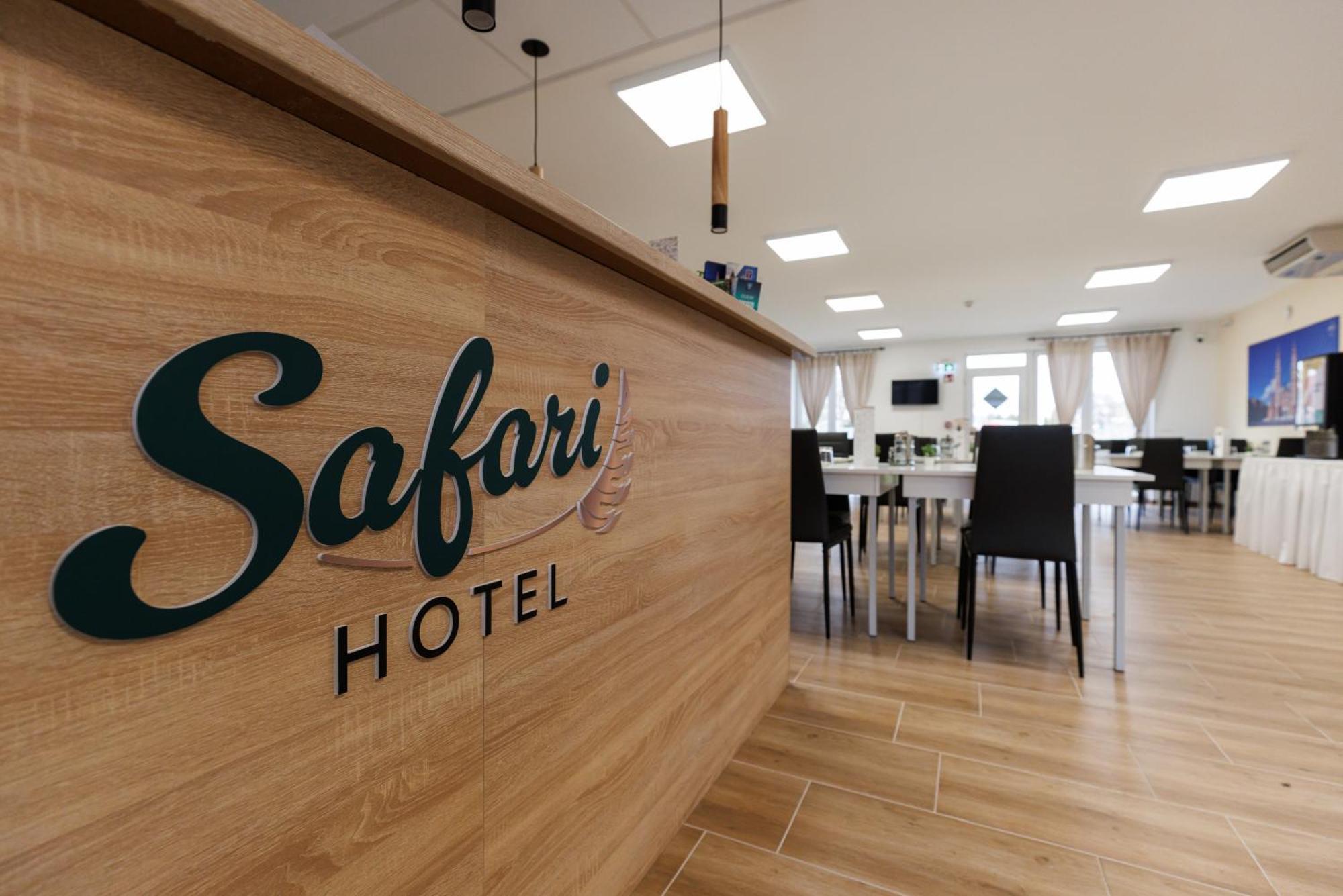 Safari Hotel 세게드 외부 사진